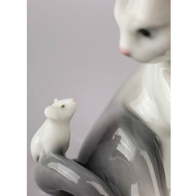 Lladró Cat and Mouse Porcelain Figurine