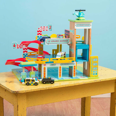 Le Toy Van Le Grand Wooden Garage 3 years+